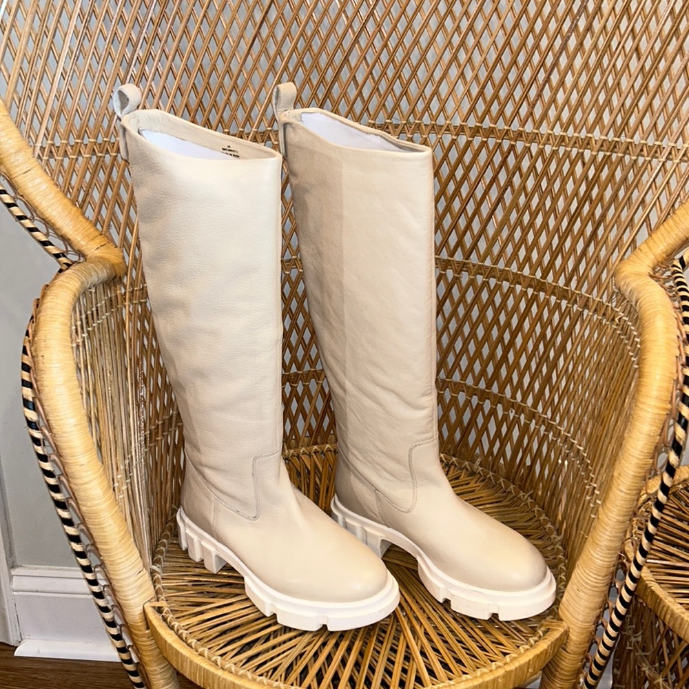 Free people boots worn twice size 38